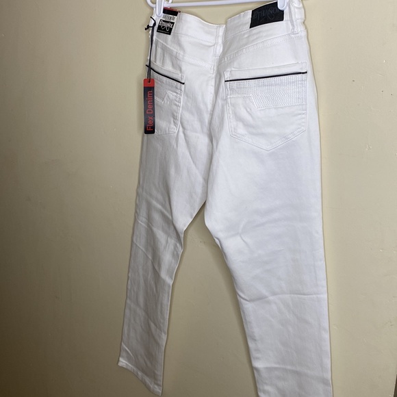 Jeans - Picture 3 of 3